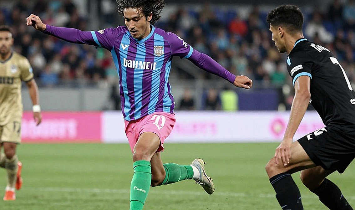 একাতেপেকের মাইকে চুটি: ফ্রিস্টাইল ব্যটলে হিসাবটা আসলে কে রাখে